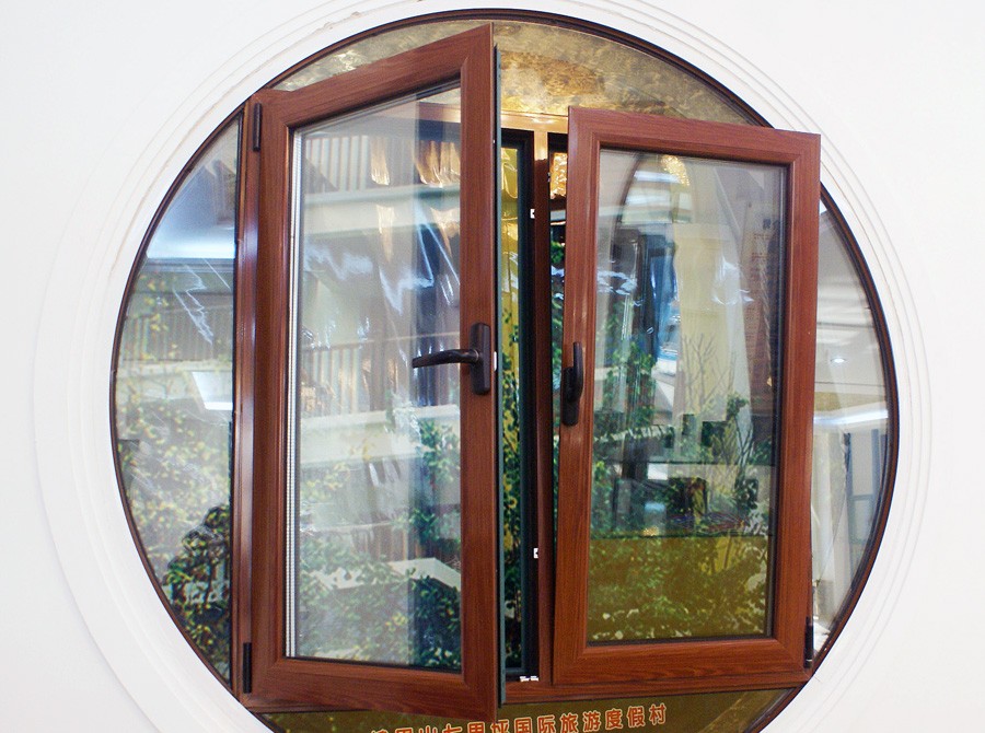 J62系列隔熱節能平開窗